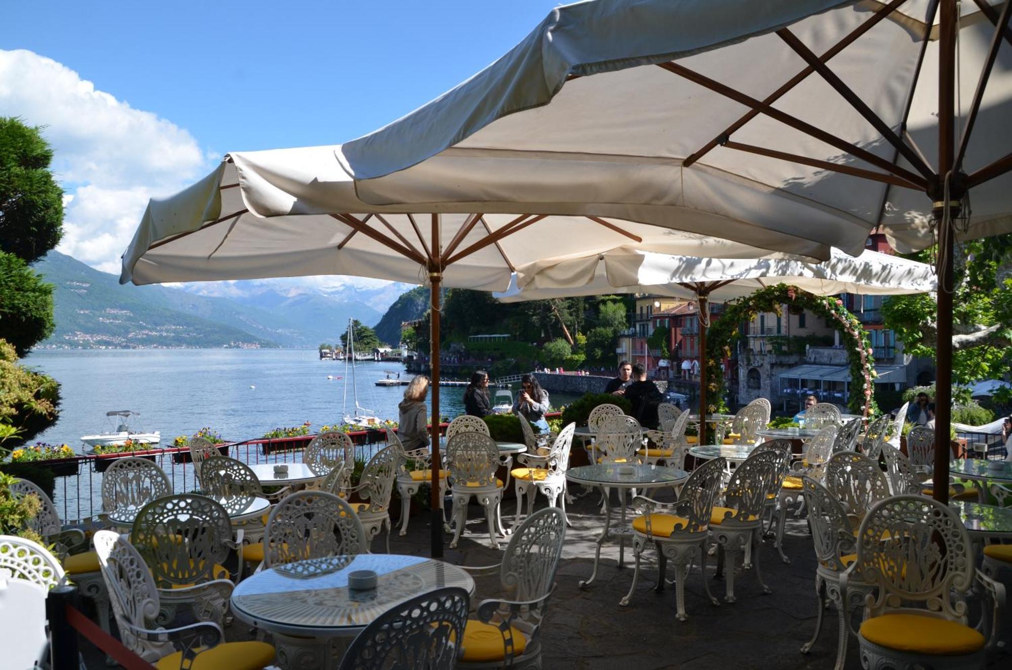 Big Romantic Lake View & Terrace Apartment Lecco Bagian luar foto